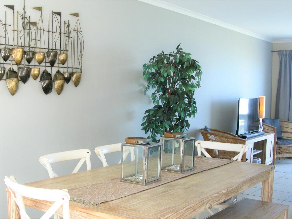 Beachfront House - Hermanus Whale View Villa Bagian luar foto